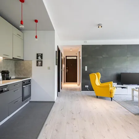 Earthy Elegance Apartment *